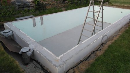 zwembad bouwen met polystyreen blokken